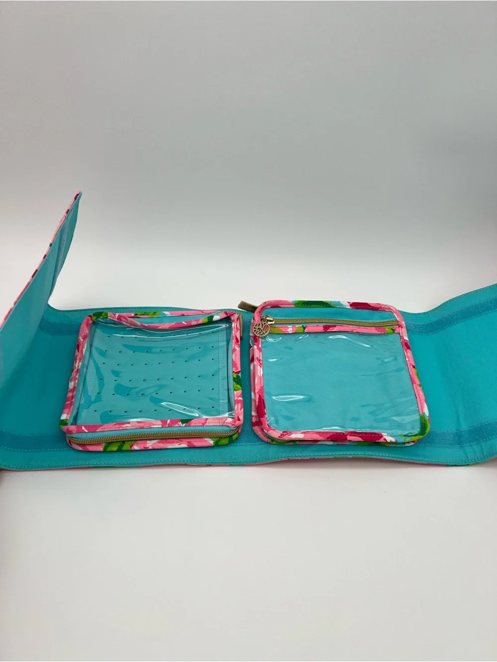 Lilly Pulitzer First Impression Hotty Pink Travel Foldup Jewelry Case Organizer